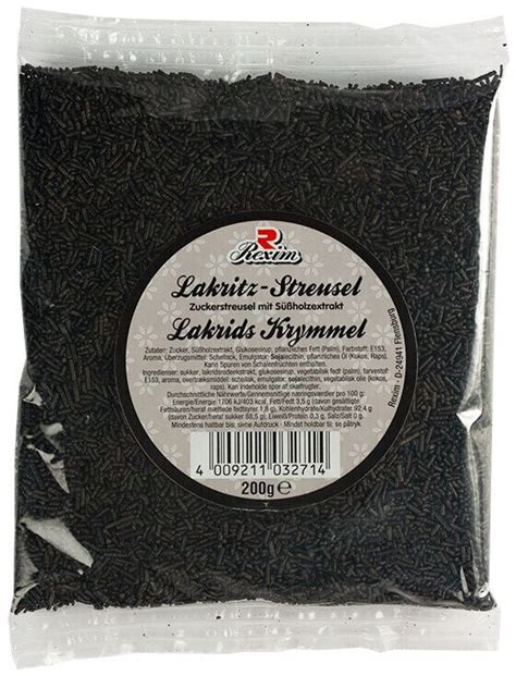 Lakritz-Streusel auf Vanilleeis