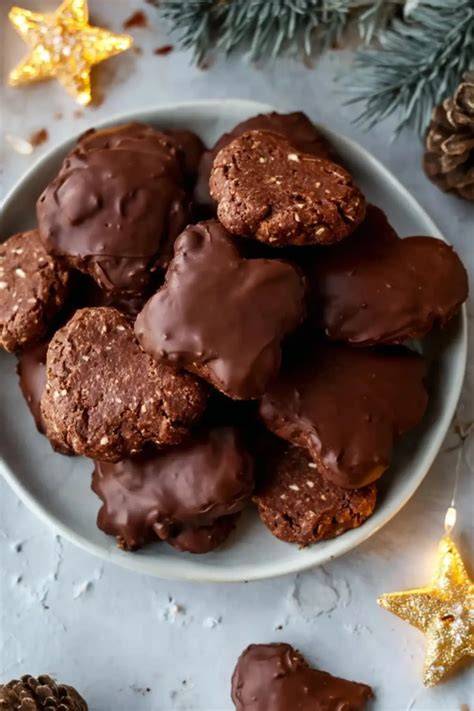 Lebkuchen Herzen mit Schokoladenglasur