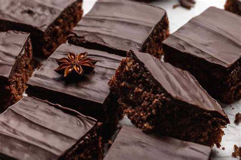 Lebkuchen Kuchen frisch aus dem Ofen mit Glasur
