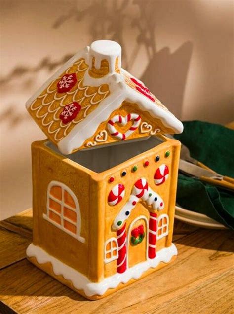 Lebkuchen in einer dekorativen Vorratsdose
