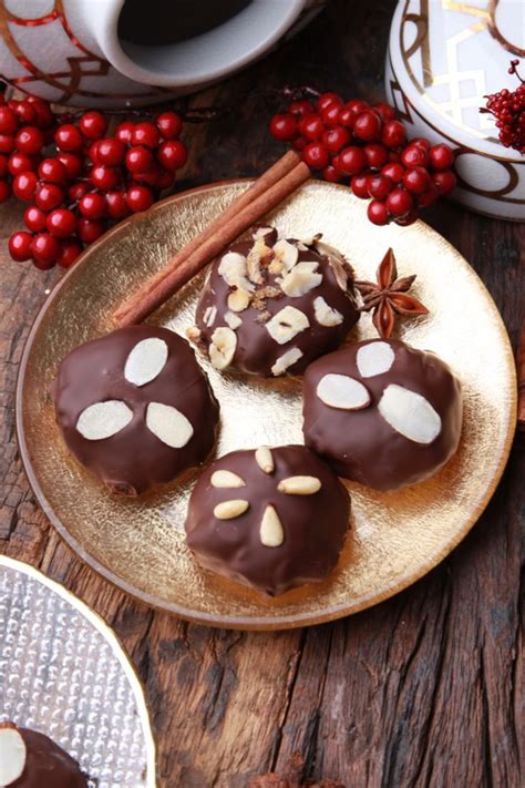 Lebkuchen mit Nüssen und Trockenfrüchten