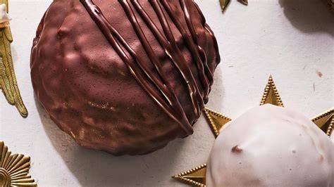 Lebkuchen mit verschiedenen Glasuren und Formen