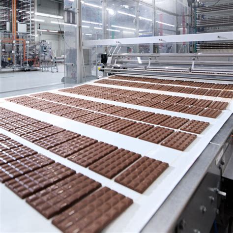 Lebkuchenproduktion in Neu-Ulm: Fließband, Schokolade und Verpackung