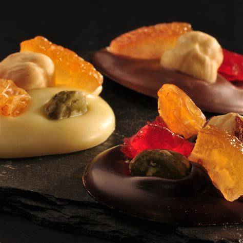 Lebkuchenvariationen mit Schokolade und kandierten Früchten