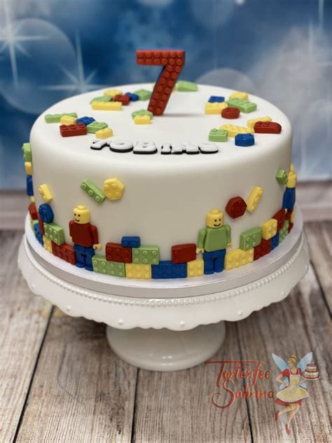 Lego Stein Torte als bunter Kindergeburtstagskuchen