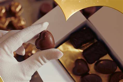 Leonidas Maîtres Chocolatiers bei der Arbeit: Atelieraufnahme