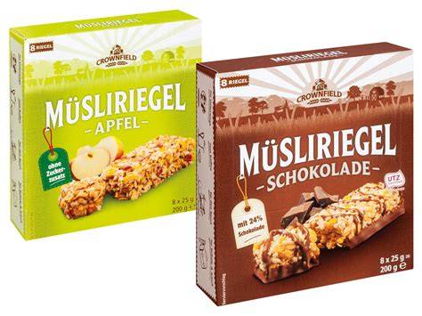 Lidl Crownfield Müsliriegel ohne Zuckerzusatz - Verpackungen im Regal