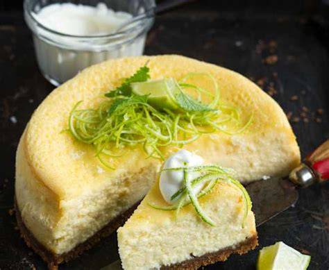 Limetten-Cheesecake Thermomix: Deko und Aufbau