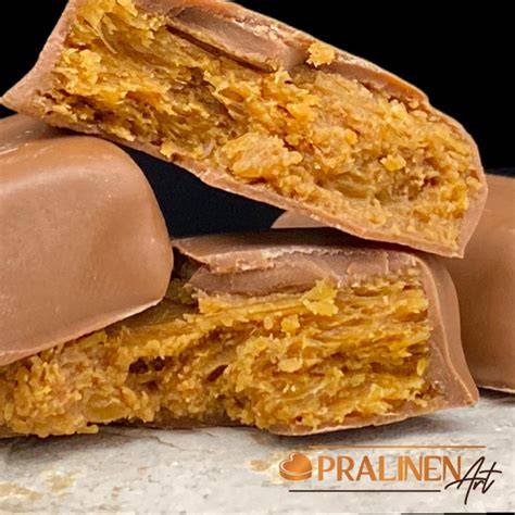 Lindt Blätterkrokant Pralinen, Nahaufnahme und Zutatenliste
