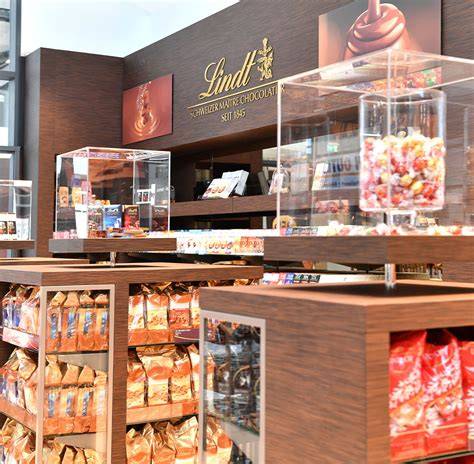 Lindt Meester Chocolatiers, Tradition und moderne Kreationen