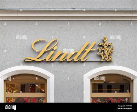 Lindt Schokoladenprodukte und Logo