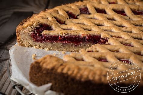 Linzertorte mit Gitter