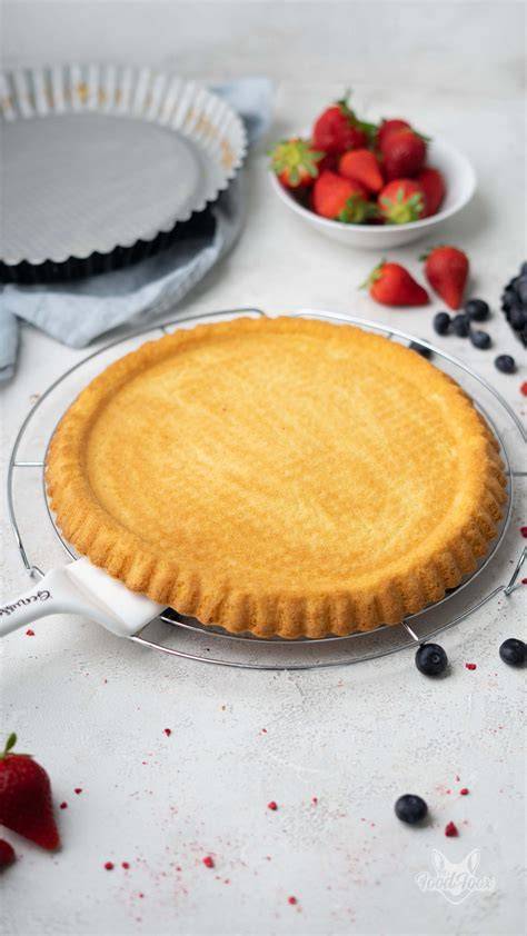 Low Carb Biskuitboden als Grundlage für Obst- und Cremekuchen
