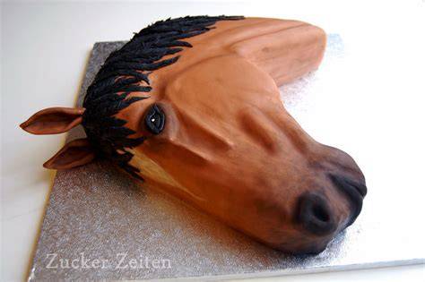 Mähne und Strähnen aus schwarzem Fondant
