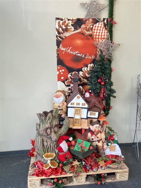 Märchenhafte Knusperhaus-Deko zu Weihnachten