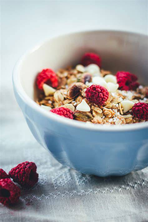 Müsli mit weißer und dunkler Schokolade - Zutaten und Vorteile