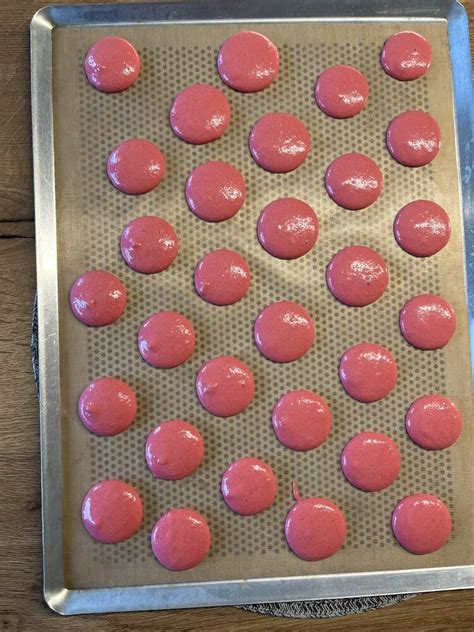 Macarons auf Backblech