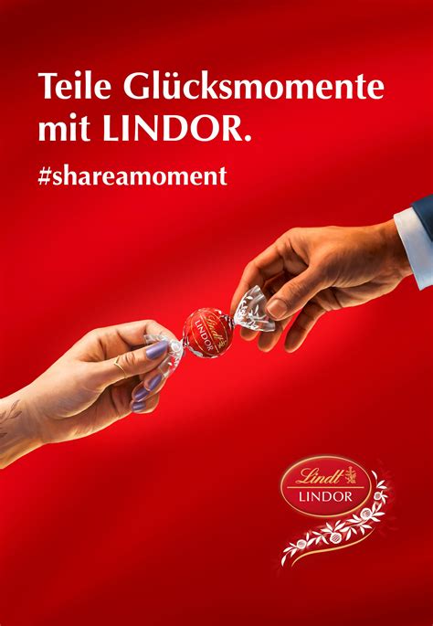 Magischer Moment beim Genuss der Lindor Kugel