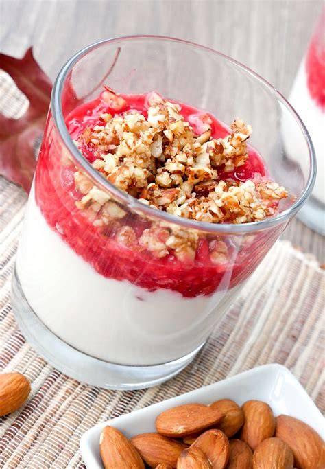 Maple Walnuts Dessert mit Nüssen und Ahornsirup