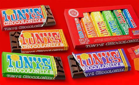 Markenvielfalt bei Schoko-Adventskalendern: Lindt, Milka, TONY'S CHOCOLONELY u.a.