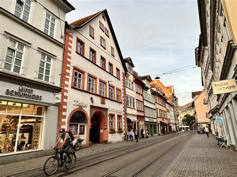 Marktstraße Erfurt mit Hinweis auf mögliche Rückkehr von Zucker & Zimt