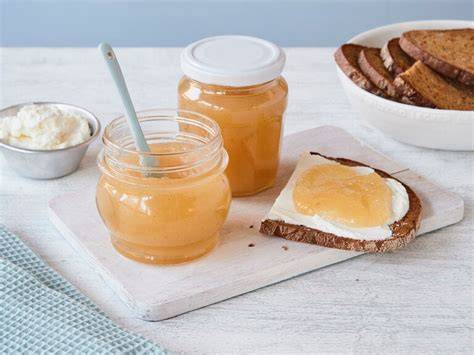 Marmelade mit und ohne Stücke