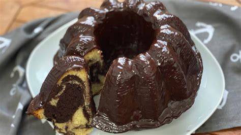 Marmorkuchen mit Glasur