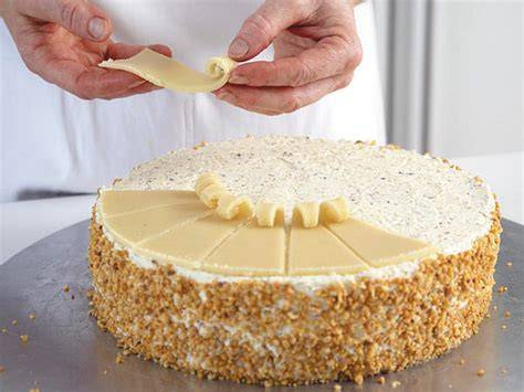 Marzipan Buchstaben auf Torte