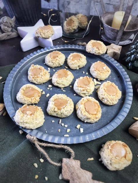 Marzipan Engelsaugen auf Backblech