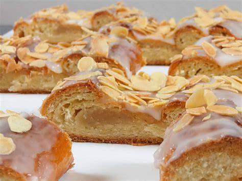 Marzipan Kranzkuchen als Geschenk