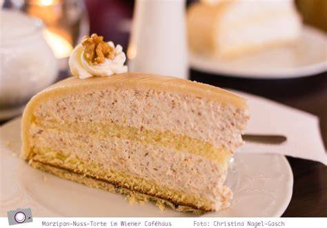 Marzipan Nuss Sahne Torte: Inspiration aus Lübeck
