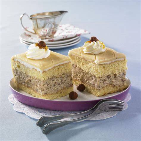 Marzipan als Verzierung für Kuchen und Torten