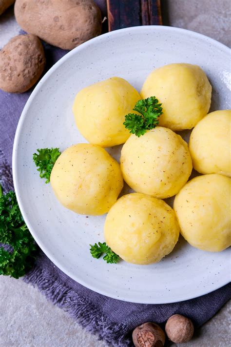 Marzipan und verschiedene Zustände der Konsistenz