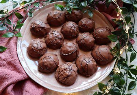 Marzipan-Trüffel mit Glasur