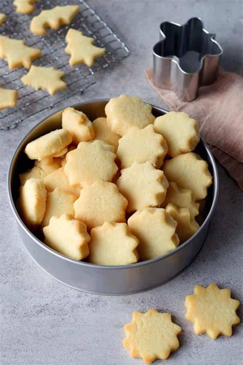 Marzipankuchen Ausstechen