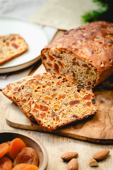Marzipanprodukte: Früchte, Brot, Figuren und Pralinen