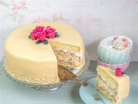 Marzipanrosen auf einer Lübecker Marzipantorte