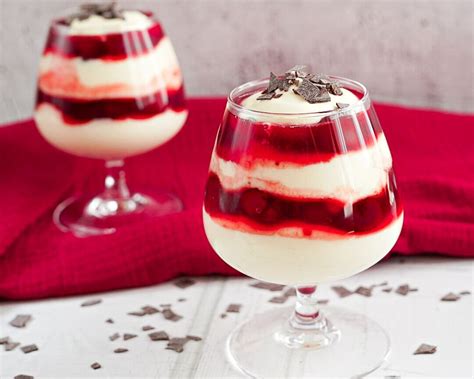 Mascarponecreme frisch aufgeschlagen