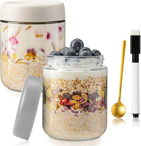 Meal Prep Gläser mit Pudding und Toppings