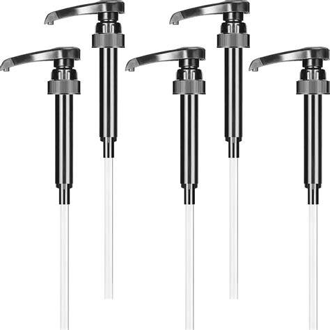 Messbecher und Pumpspender für Sirup