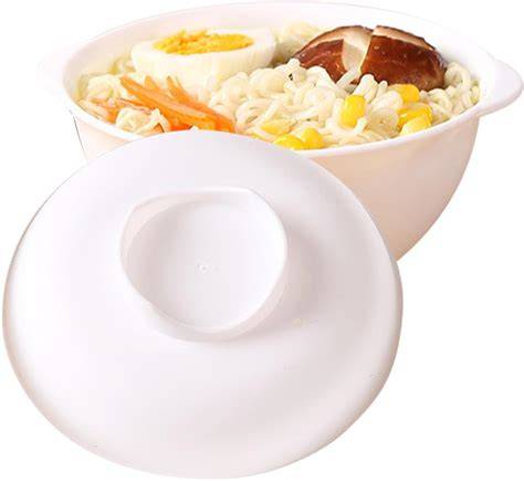 Mikrowellengeeignete Schüssel mit Mochi-Teig