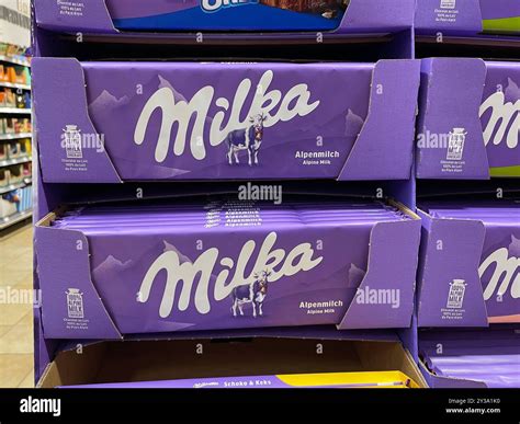 Milka Multipacks im Supermarkt