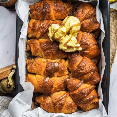 Mini Croissants frisch aus dem Ofen: Serviervorschlag