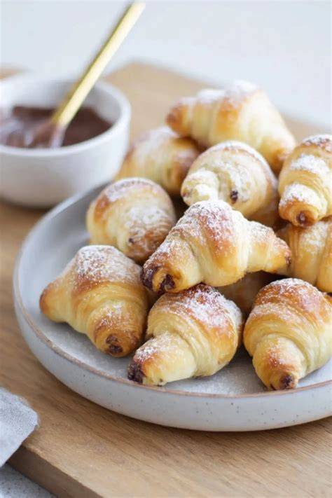 Mini Croissants mit Zartbitterschokolade