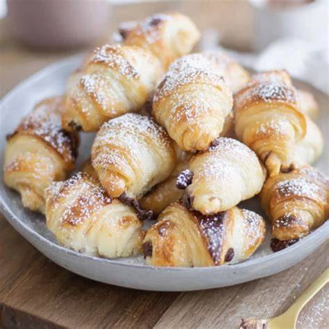 Mini Schoko Croissants auf Backblech