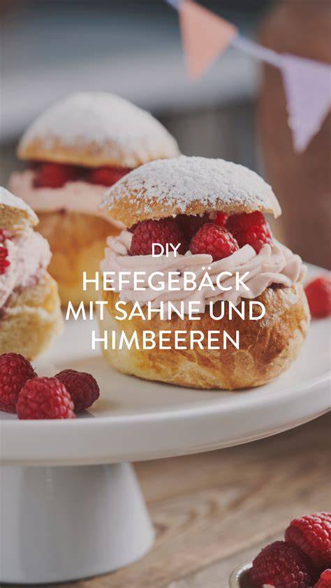 Mini-Berliner und Windbeutel auf Kindergeburtstagstisch