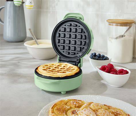 Mini-Waffeleisen mit Blumenmotiv und Brüsseler Form