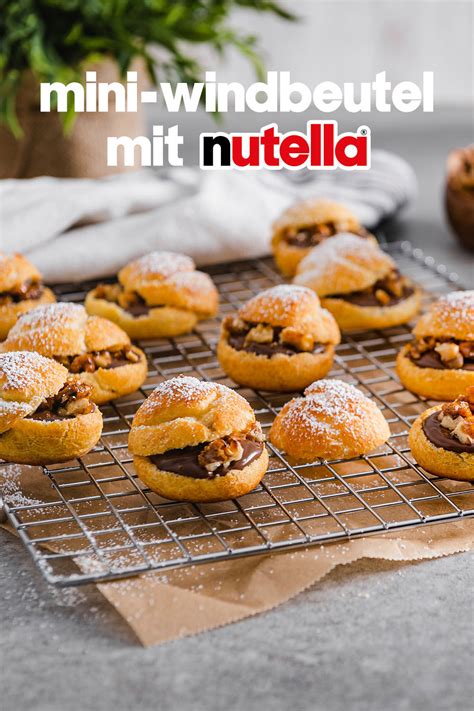 Mini-Windbeutel mit Lebkuchenfüllung und Mandel-Crunch