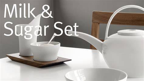 Minimalistisches Milch und Zucker Set in Schwarz/Weiß