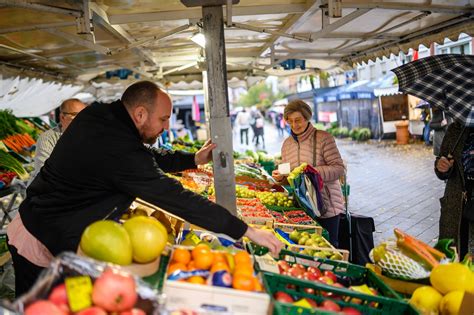 Mirabellen auf dem Markt